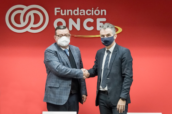 Ir a la noticia ONCE Foundation and Aquanex join forces to promote the employment of people with disabilities